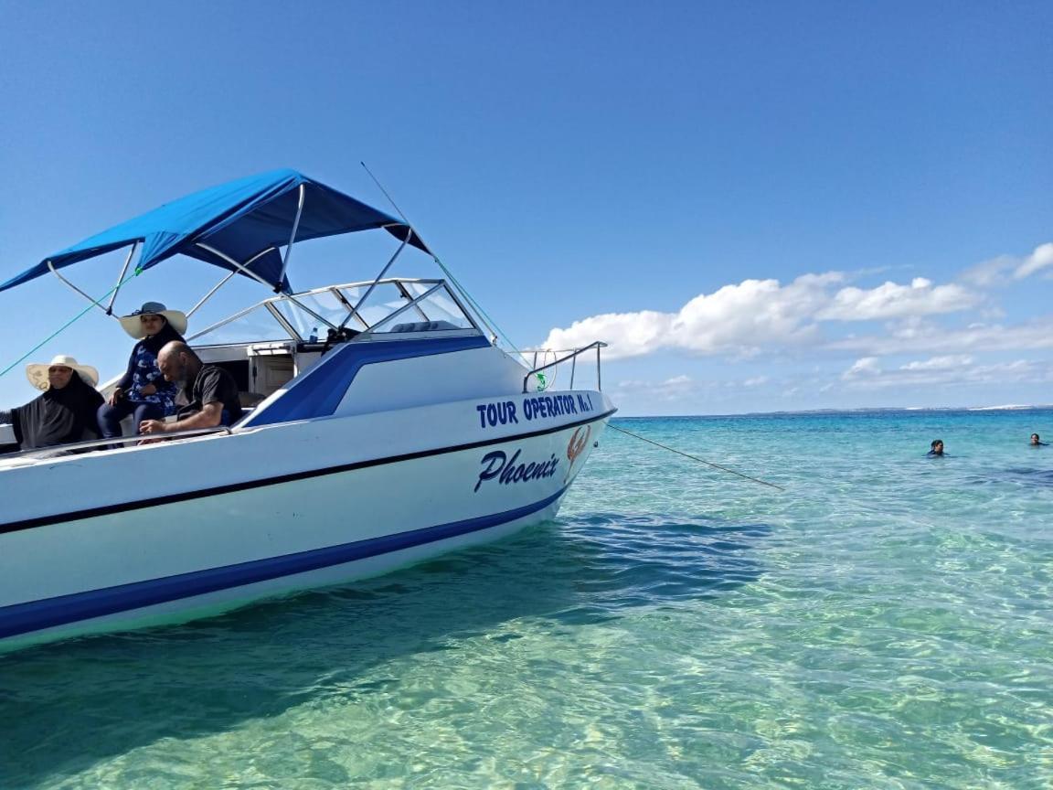 Dolphin Dhow Beach Safaris Vilankulo Eksteriør billede