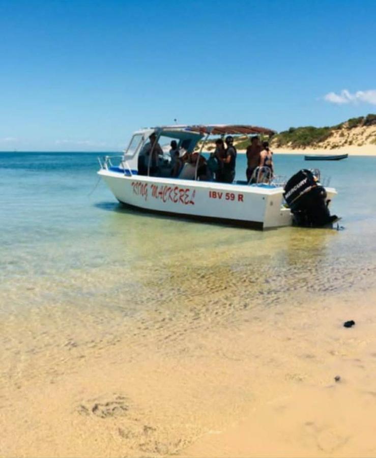 Dolphin Dhow Beach Safaris Vilankulo Eksteriør billede