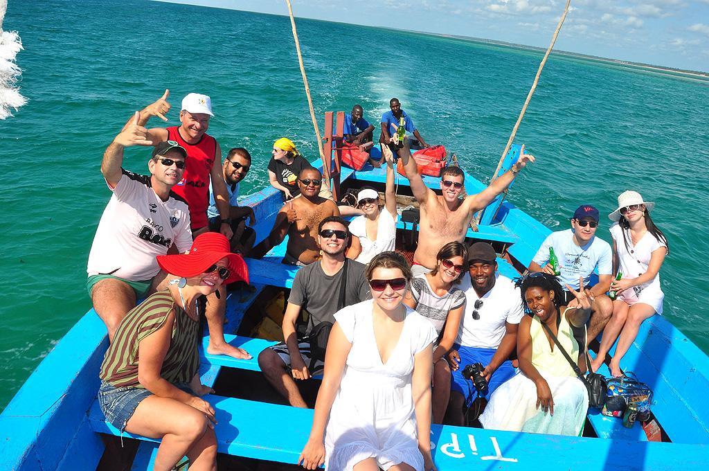Dolphin Dhow Beach Safaris Vilankulo Eksteriør billede