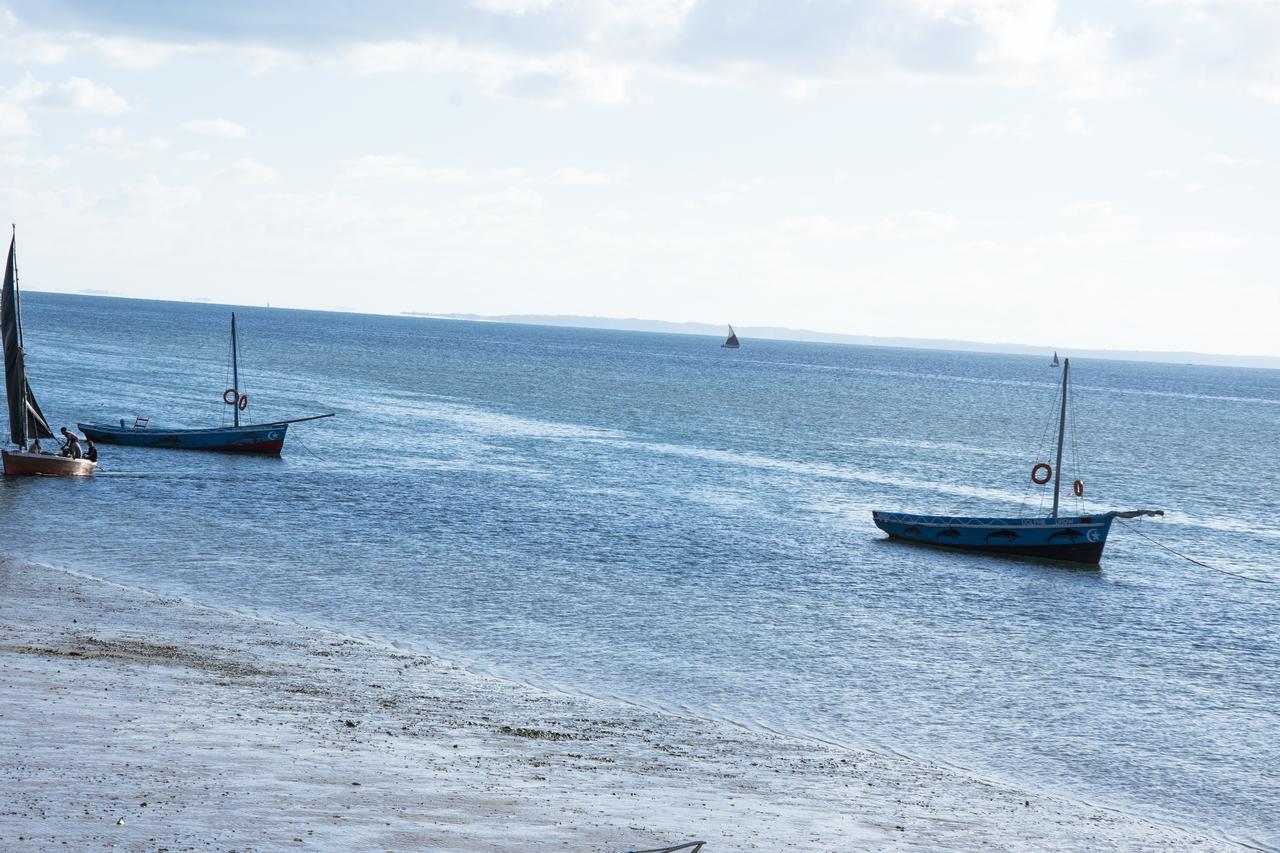 Dolphin Dhow Beach Safaris Vilankulo Eksteriør billede